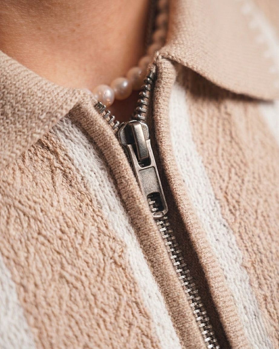 Zipper close-up _Adam