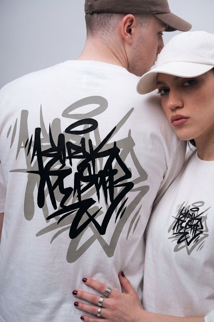 AVERO Oversized T-Shirt — Maya & Eyad
