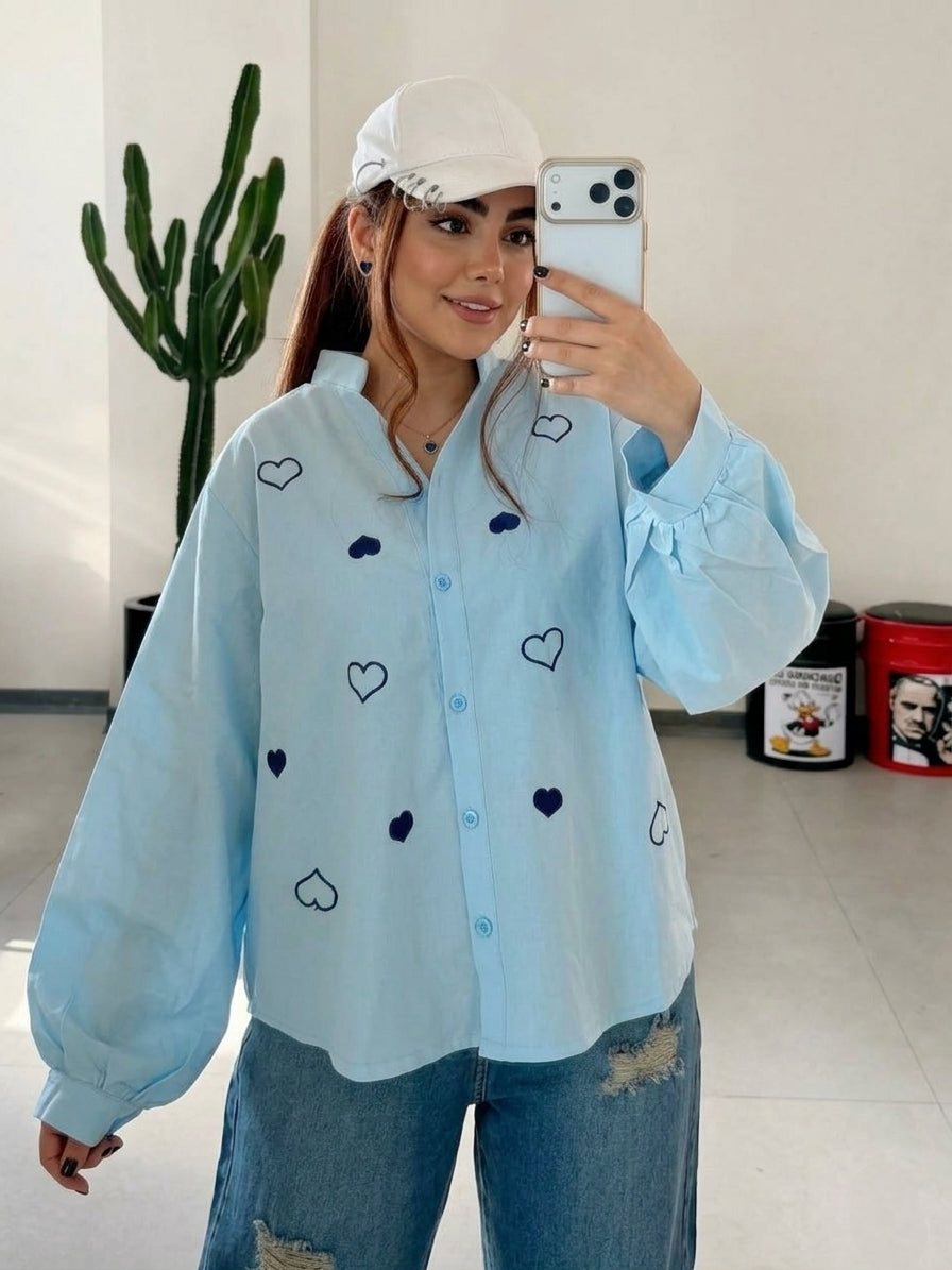 Avero Soft Hearts Oversized Shirt-merna