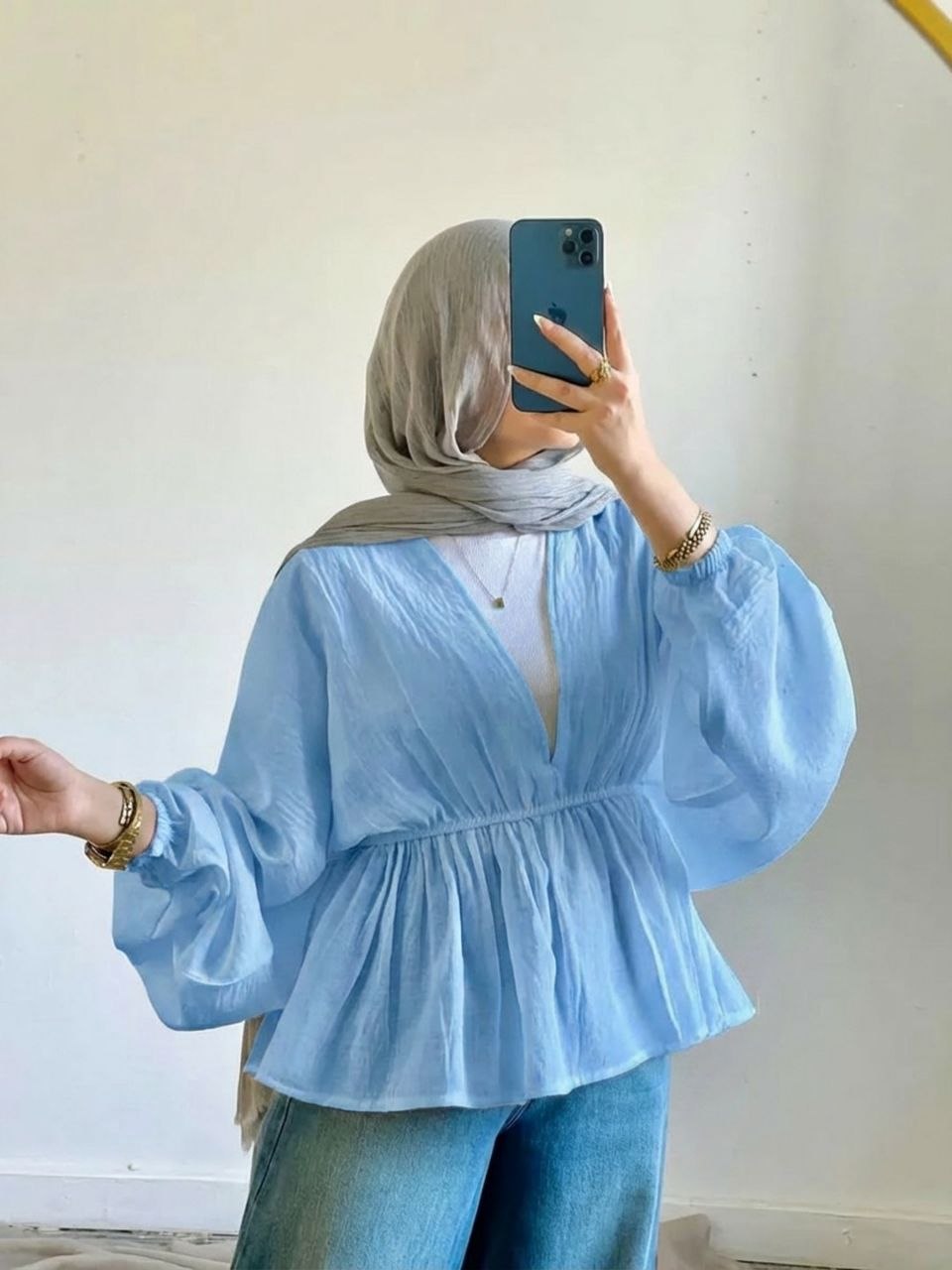 V-Neck Peplum Blouse-tala